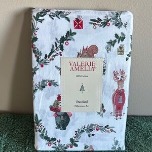 Valerie & Amelia Holiday Christmas Pillowcases Standard Reindeer Teddy Bear 🧸